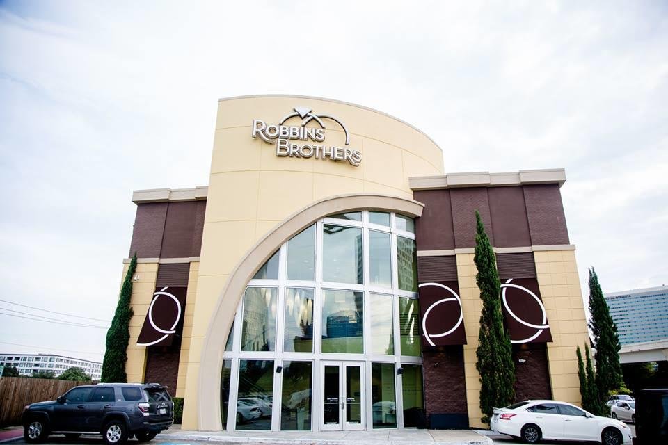 صورة شركة robbins brothers fine jewelers